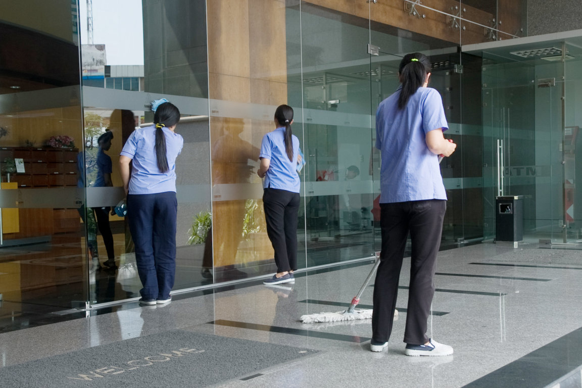 Dịch vụ vệ sinh chung cư tại TPHCM